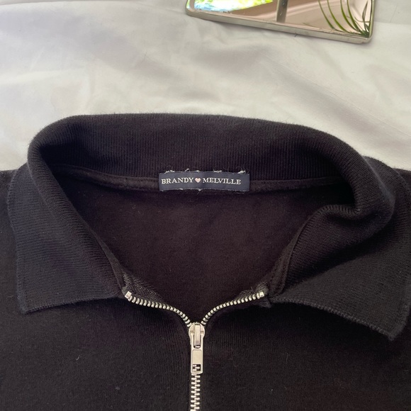 Brandy Melville/John Galt black, cropped polo shirt - Picture 2 of 3